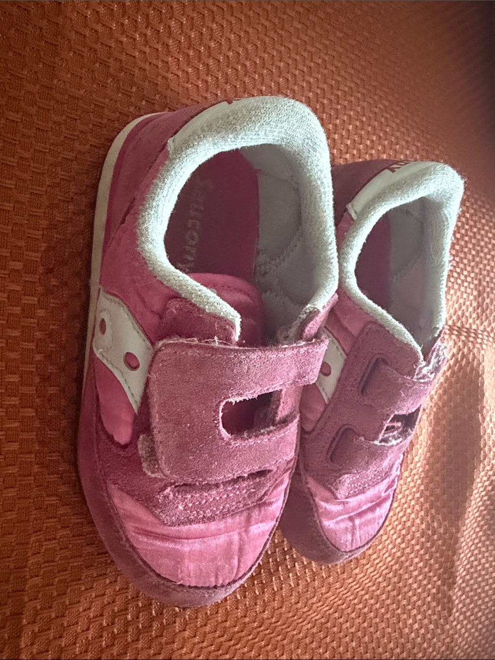 Saucony Pink Kids Velcro Sneakers